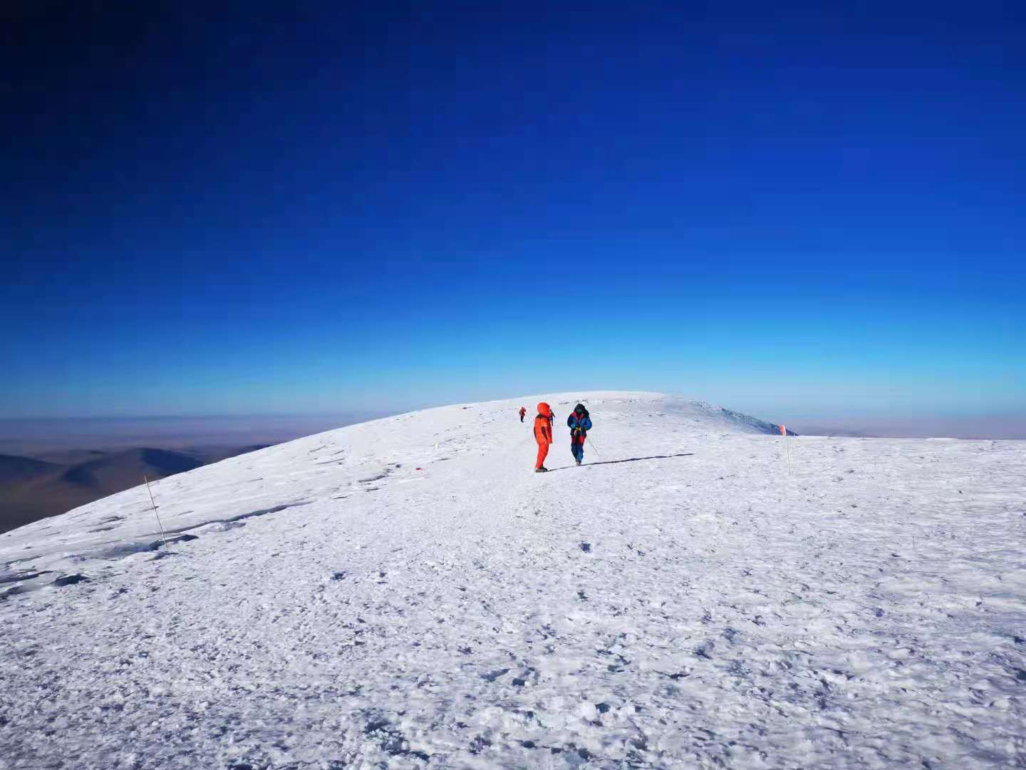 OrcaTorch潛(qián)水照明行業領(lǐng)航者 OrcaTorch潛水照明行業領航者