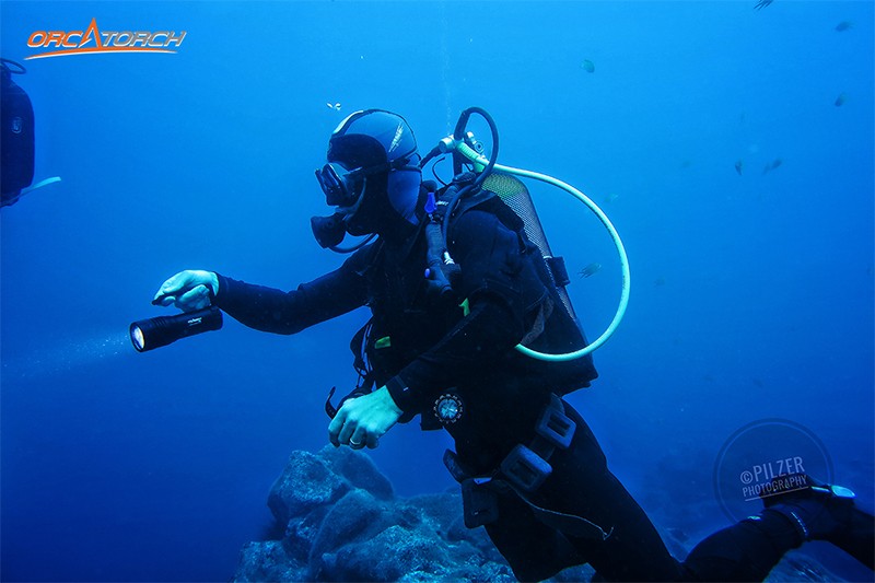 潛水燈-潛水手電筒-潛水攝影燈-水下工程照明-OrcaTorch草莓视频官网(jīng) 潛水燈-潛水手電筒-潛水攝影燈-水下工程照明-OrcaTorch草莓视频官网
