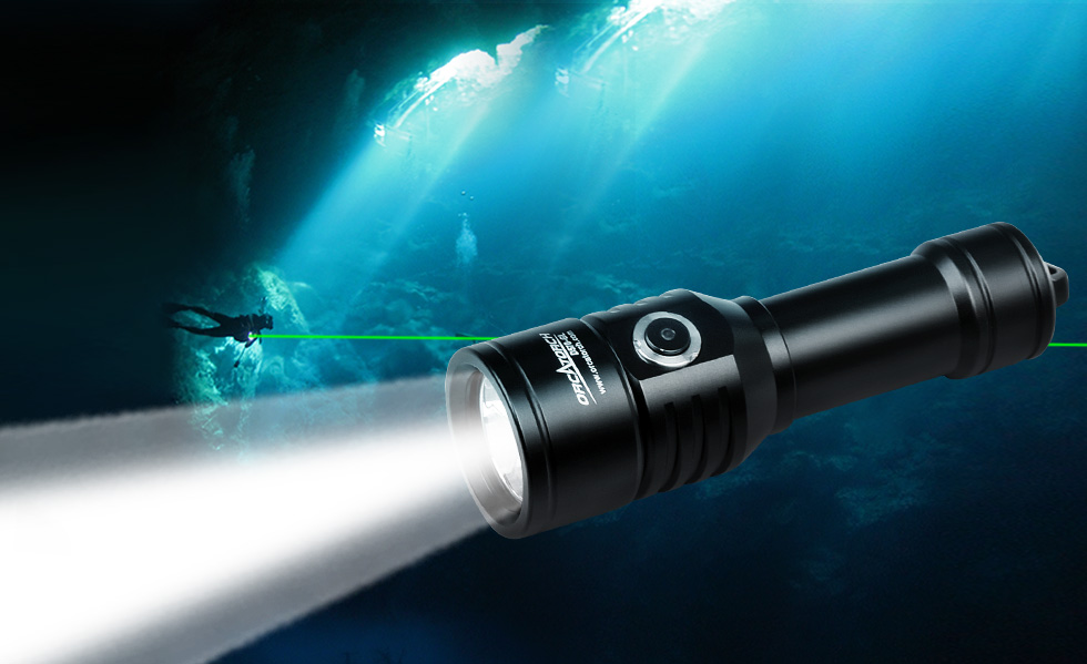 【潛水裝備】一支激光+強光的潛水手電筒 【潛水裝備】一支激光+強光(guāng)的潛水手(shǒu)電(diàn)筒